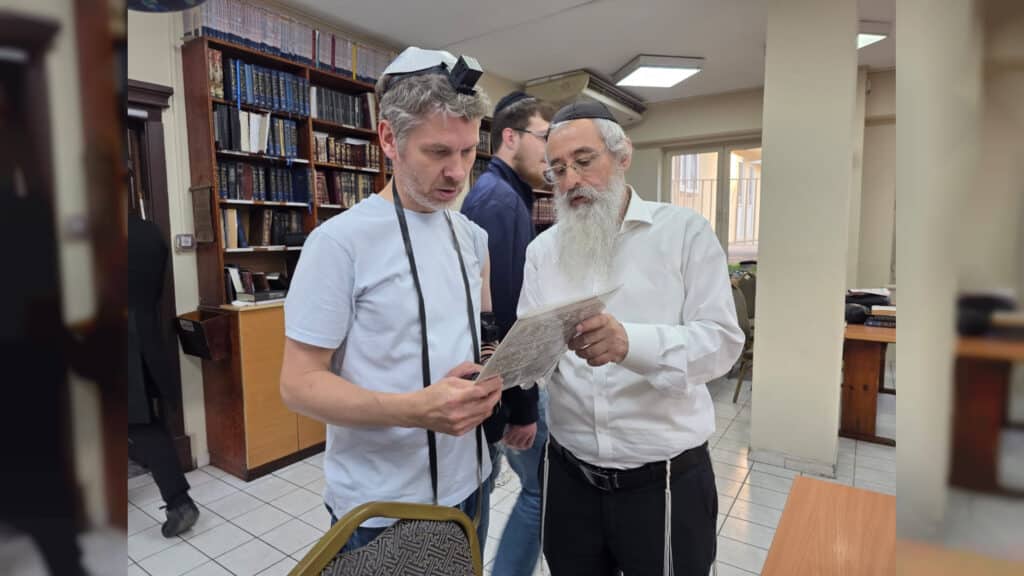 המונים הגיעו ליום ההילולא של רבי לוי יצחק שניאורסון זצ"ל