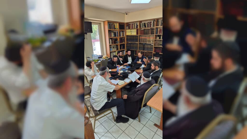 המונים הגיעו ליום ההילולא של רבי לוי יצחק שניאורסון זצ"ל