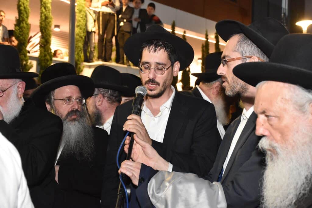 אלפים מתושבי בני ברק ליוו למנוחות את הנרצח בפיגוע