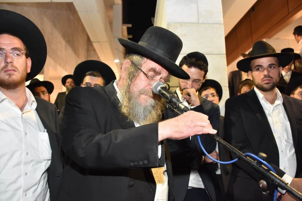 אלפים מתושבי בני ברק ליוו למנוחות את הנרצח בפיגוע