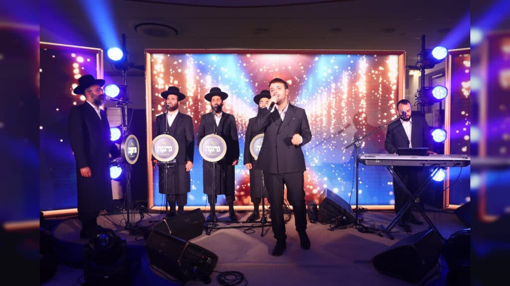 הקהילה החרדית בקרית אתא החלה בכתיבת ספר תורה חדש