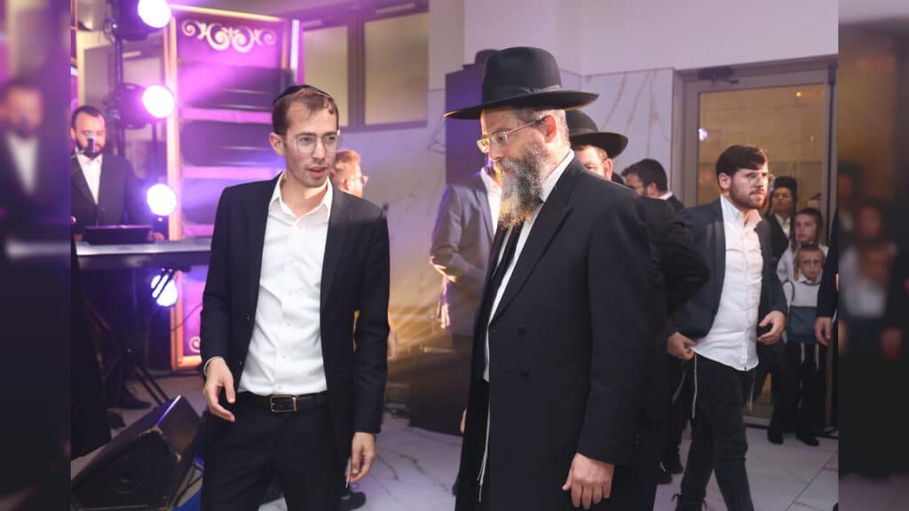 הקהילה החרדית בקרית אתא החלה בכתיבת ספר תורה חדש