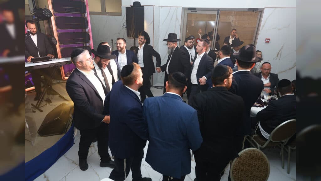 הקהילה החרדית בקרית אתא החלה בכתיבת ספר תורה חדש