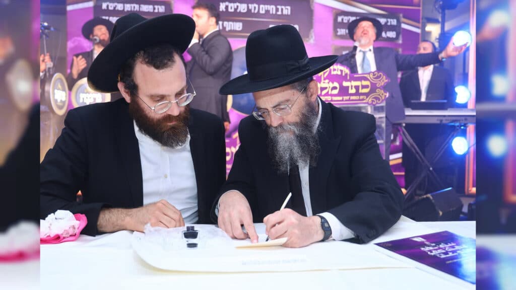 הקהילה החרדית בקרית אתא החלה בכתיבת ספר תורה חדש