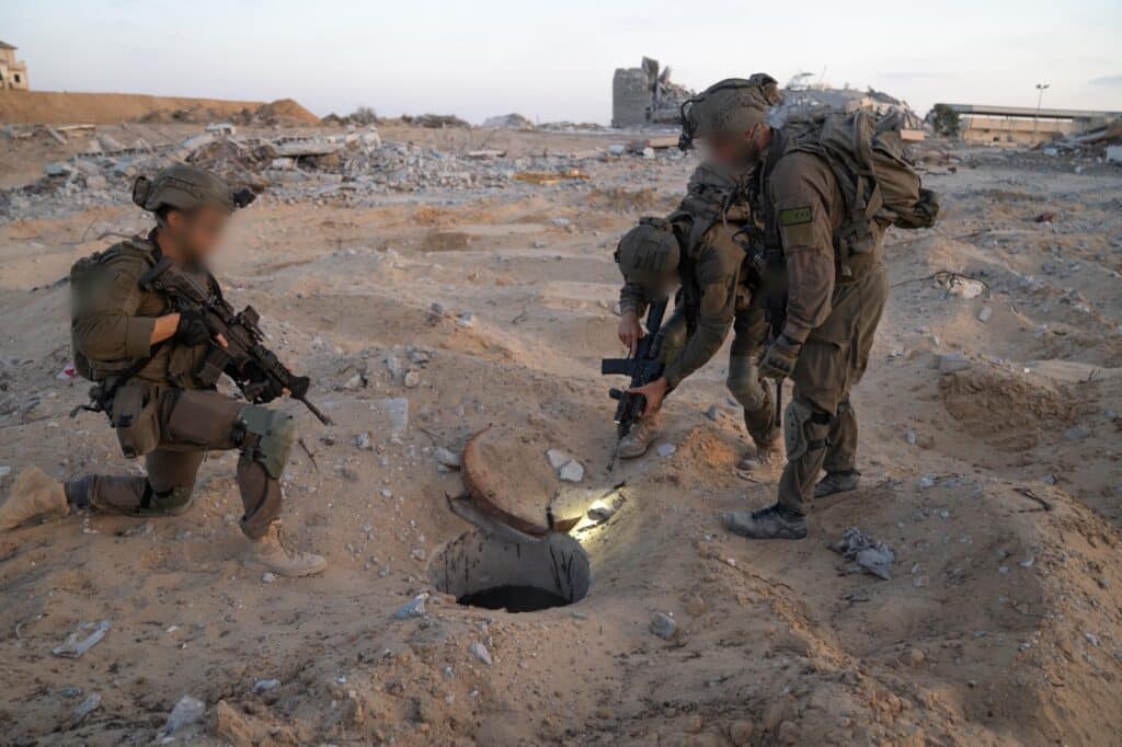 הלחימה מתרחבת: צה"ל תקף מחסן נשק של חמאס בעיר עזה