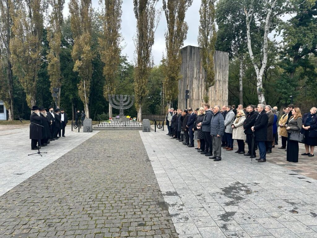 בטקס האזכרה: נחשפו שמות יהודים שנרצחו בבאבי-יאר