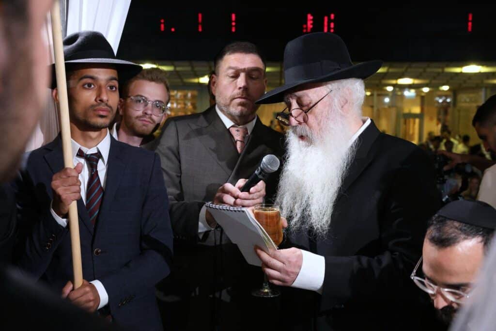 המשב"ק: המחלוקת שאיימה לקרוע את הישיבה לצעירים המשב"ק: המחלוקת שאיימה לקרוע את הישיבה לצעירים