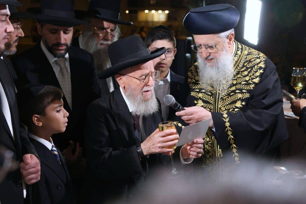 המשב"ק: המחלוקת שאיימה לקרוע את הישיבה לצעירים המשב"ק: המחלוקת שאיימה לקרוע את הישיבה לצעירים