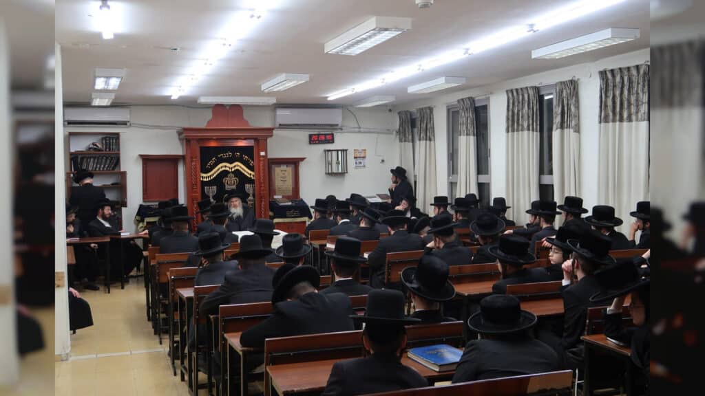 המשב"ק: המחלוקת שאיימה לקרוע את הישיבה לצעירים המשב"ק: המחלוקת שאיימה לקרוע את הישיבה לצעירים