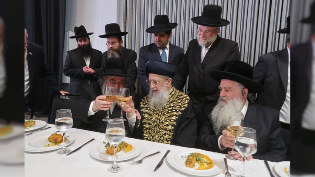 המשב"ק: המחלוקת שאיימה לקרוע את הישיבה לצעירים המשב"ק: המחלוקת שאיימה לקרוע את הישיבה לצעירים