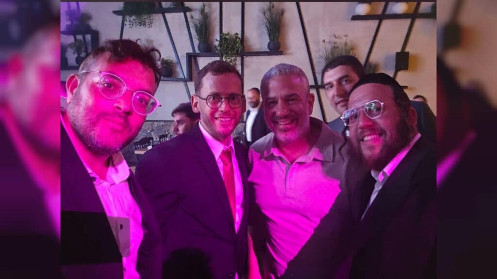 איצקוביץ': הבכיר החרדי שהתפטר והעניבה של היח"צן