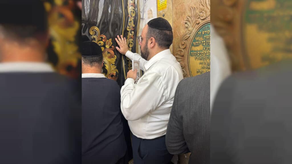 איצקוביץ': הבכיר החרדי שהתפטר והעניבה של היח"צן