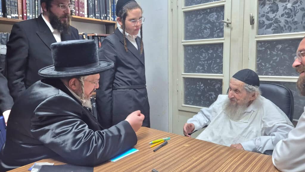 המשב"ק: דרמה בעולם החסידות והרכב של חבר המועצת המשב"ק: דרמה בעולם החסידות והרכב של חבר המועצת