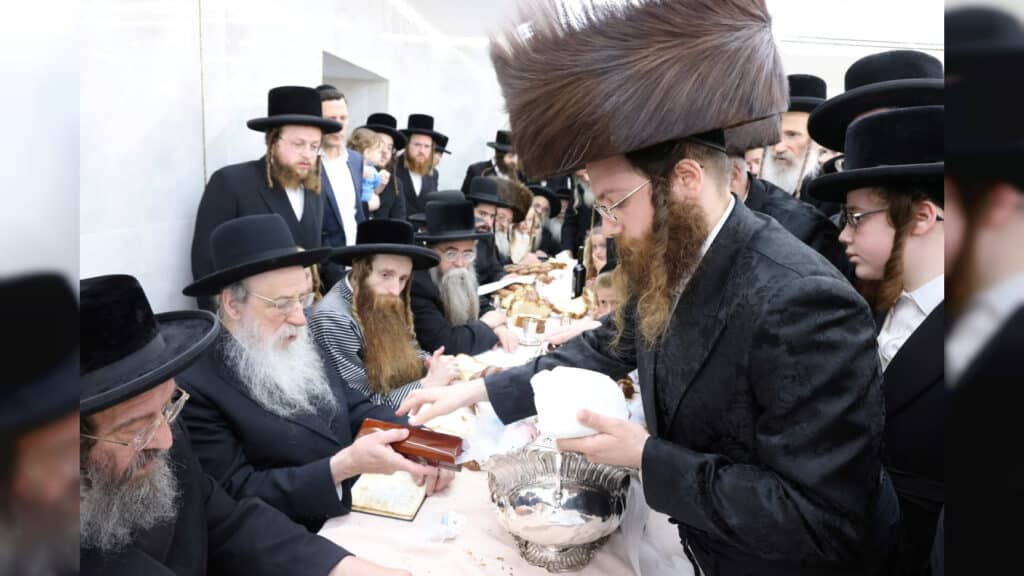 המשב"ק: דרמה בעולם החסידות והרכב של חבר המועצת המשב"ק: דרמה בעולם החסידות והרכב של חבר המועצת