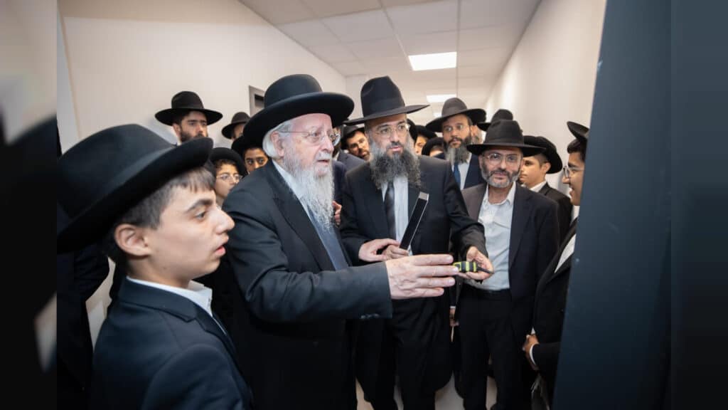 המשב"ק: דרמה בעולם החסידות והרכב של חבר המועצת המשב"ק: דרמה בעולם החסידות והרכב של חבר המועצת