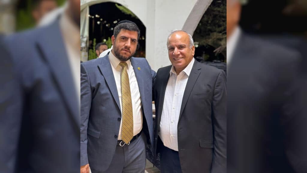 איצקוביץ': הבכיר החרדי שהתפטר והעניבה של היח"צן