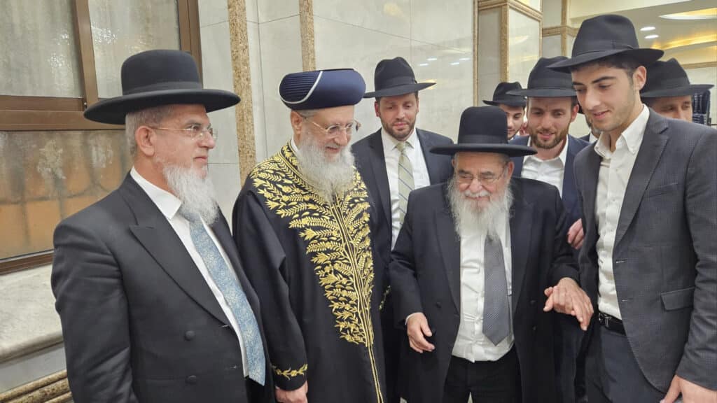 המשב"ק: דרמה בעולם החסידות והרכב של חבר המועצת המשב"ק: דרמה בעולם החסידות והרכב של חבר המועצת