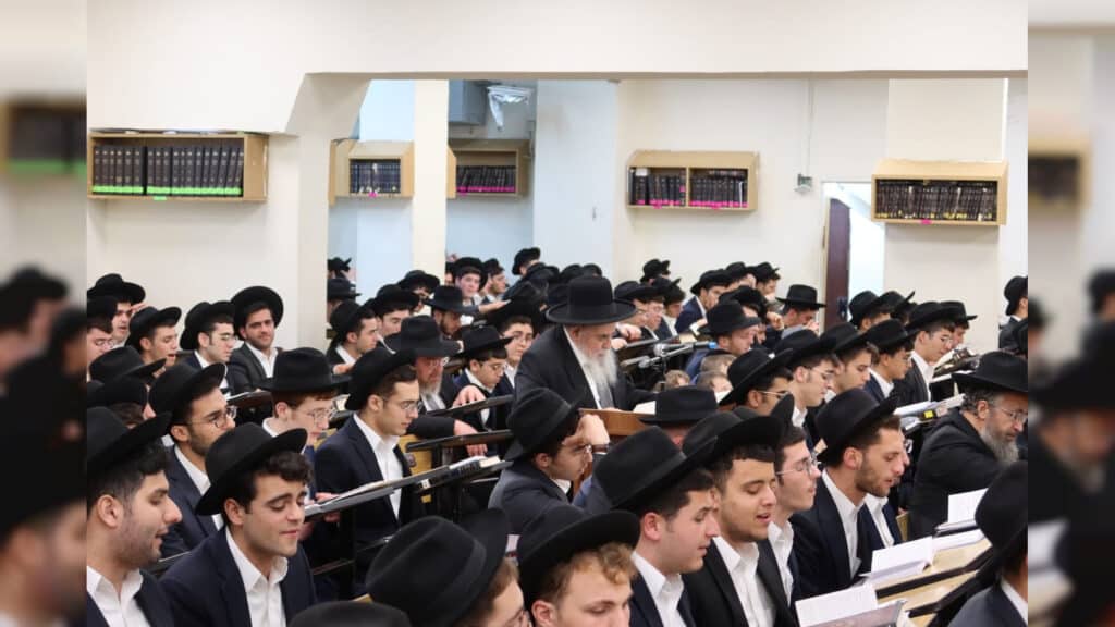 המשב"ק: הקרב על ההלכה והפנצ'ר בדרך לסליחות ראשונות המשב"ק: הקרב על ההלכה והפנצ'ר בדרך לסליחות ראשונות