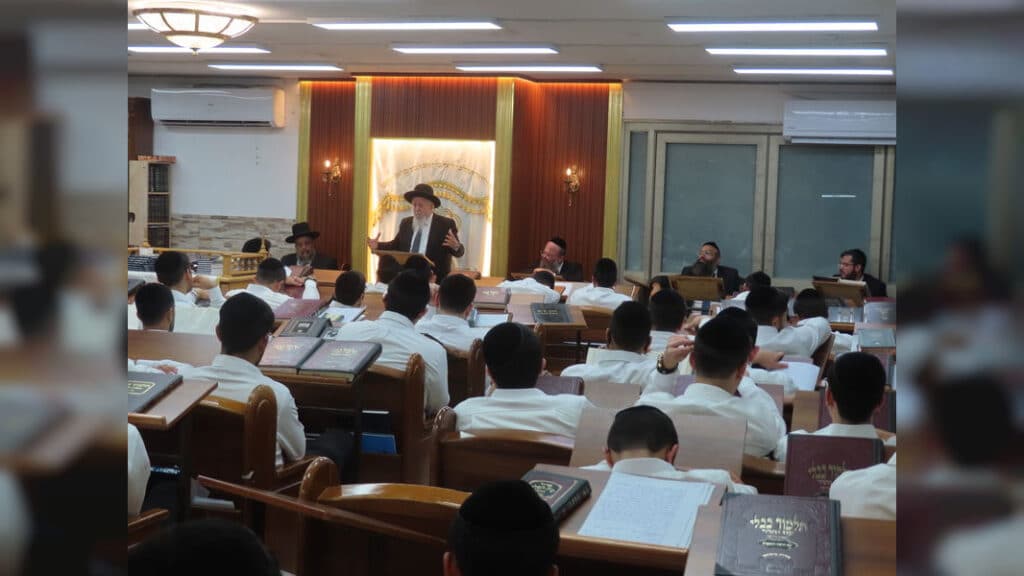 המשב"ק: הקרב על ההלכה והפנצ'ר בדרך לסליחות ראשונות המשב"ק: הקרב על ההלכה והפנצ'ר בדרך לסליחות ראשונות