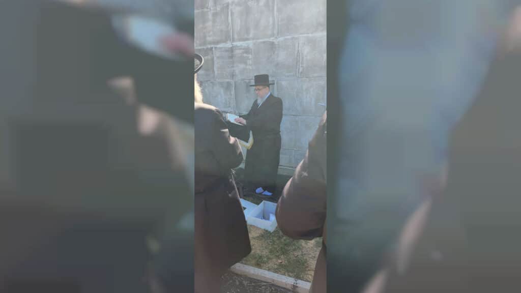 המשב"ק: הקרב על ההלכה והפנצ'ר בדרך לסליחות ראשונות המשב"ק: הקרב על ההלכה והפנצ'ר בדרך לסליחות ראשונות