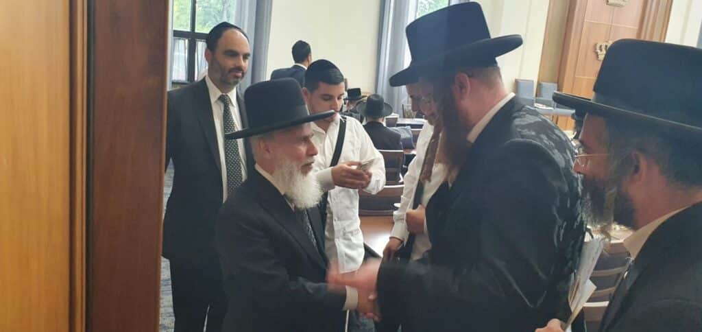 המשב"ק: הקרב על ההלכה והפנצ'ר בדרך לסליחות ראשונות המשב"ק: הקרב על ההלכה והפנצ'ר בדרך לסליחות ראשונות