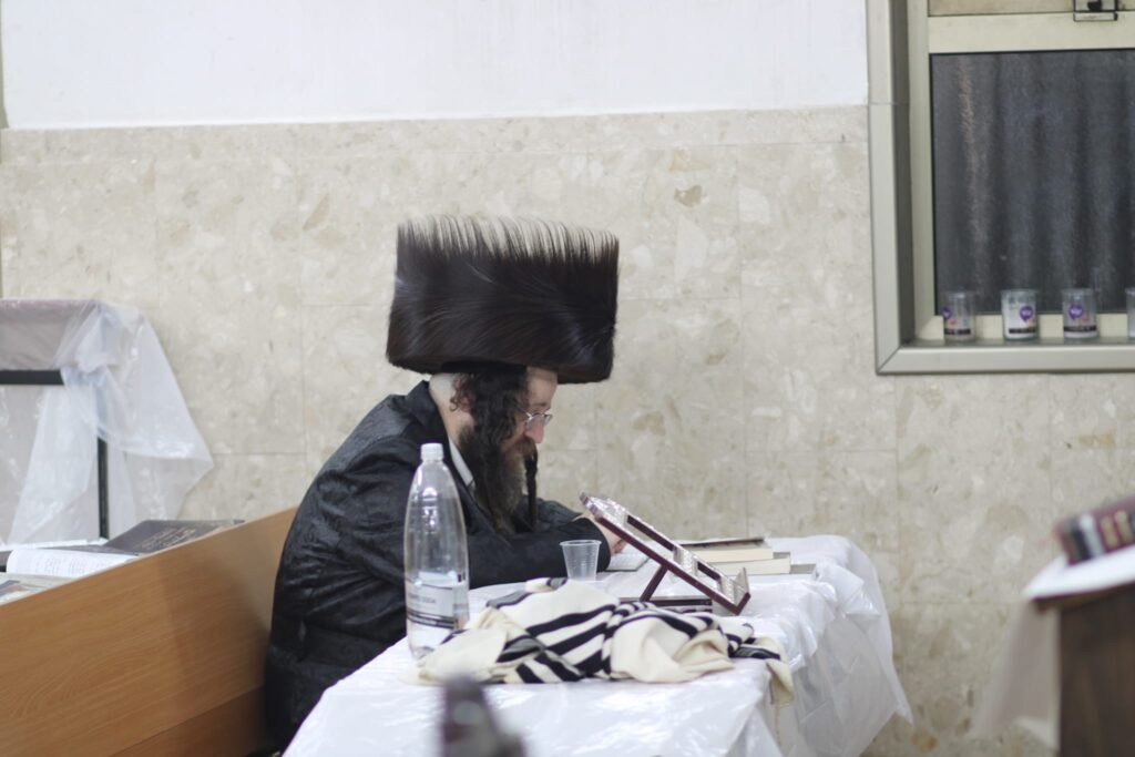 המשב"ק: השיעורים הגדולים בתבל והמקובל בקניות כאחד האדם