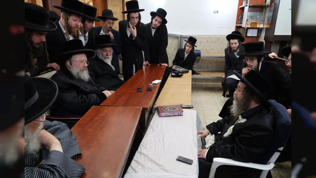 המשב"ק: המחלוקת שאיימה לקרוע את הישיבה לצעירים