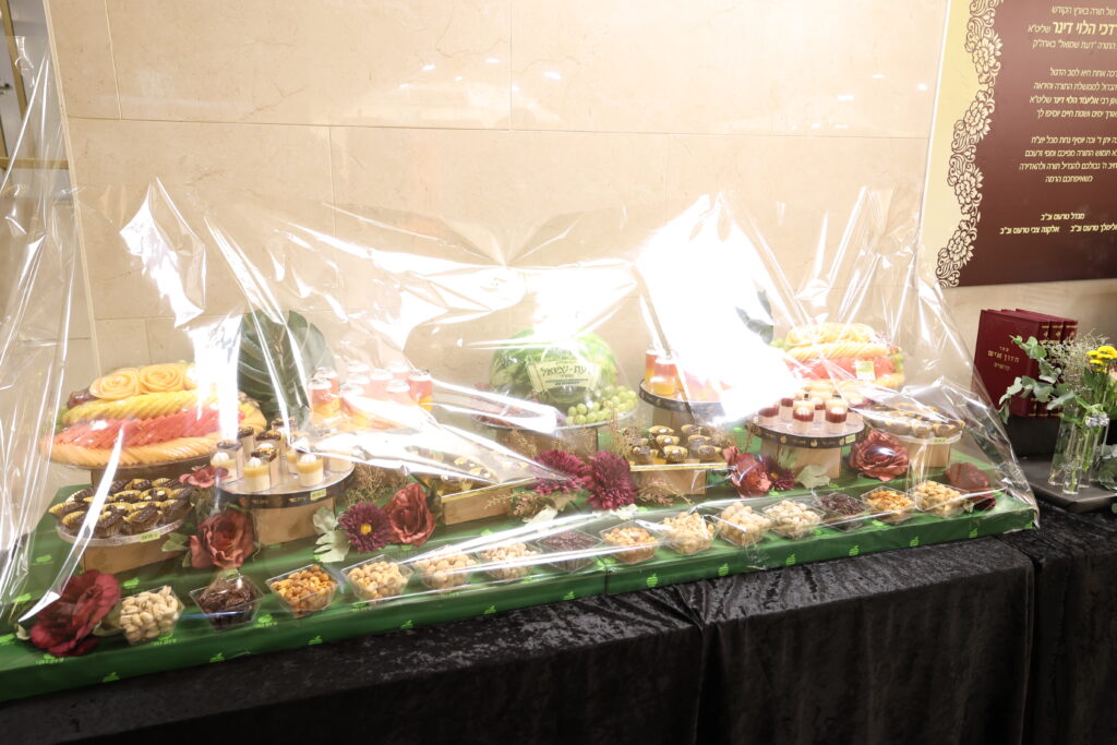 בנו של ראש הכוללים הגר"מ דינר חגג בר מצווה