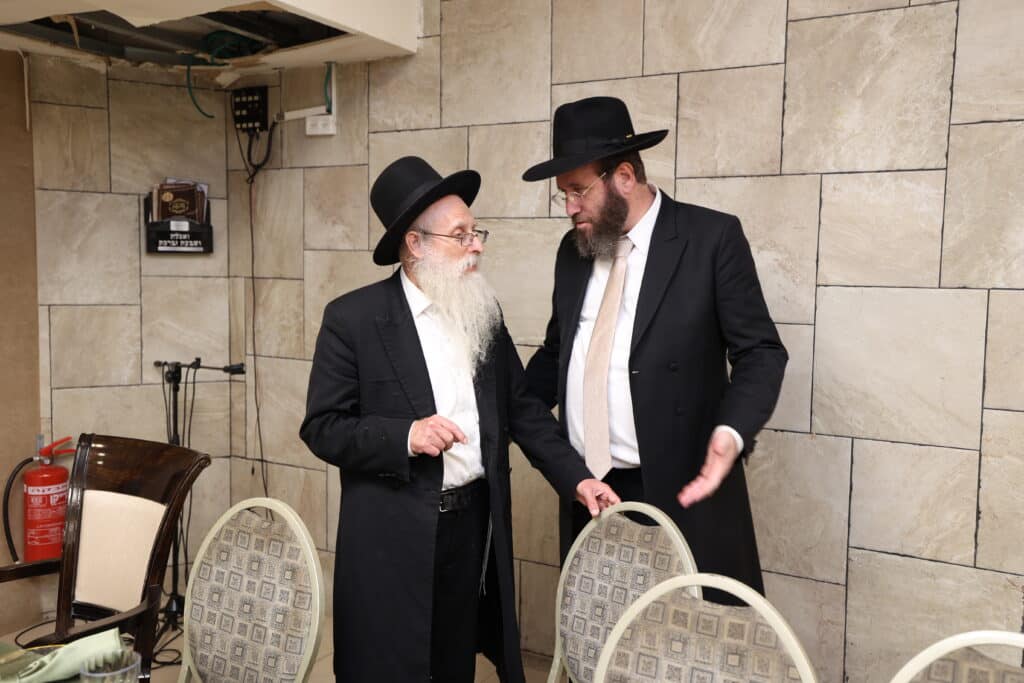 בנו של ראש הכוללים הגר"מ דינר חגג בר מצווה