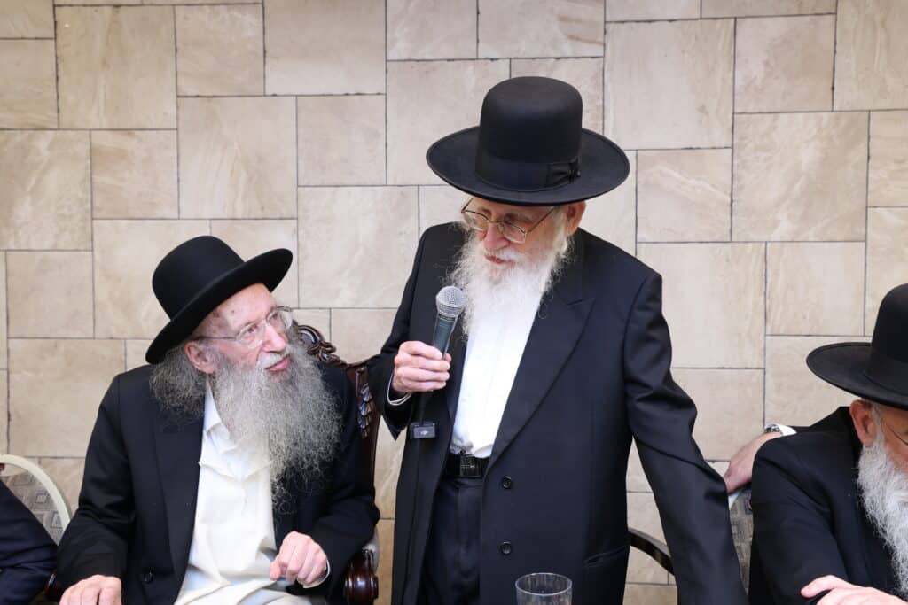 בנו של ראש הכוללים הגר"מ דינר חגג בר מצווה