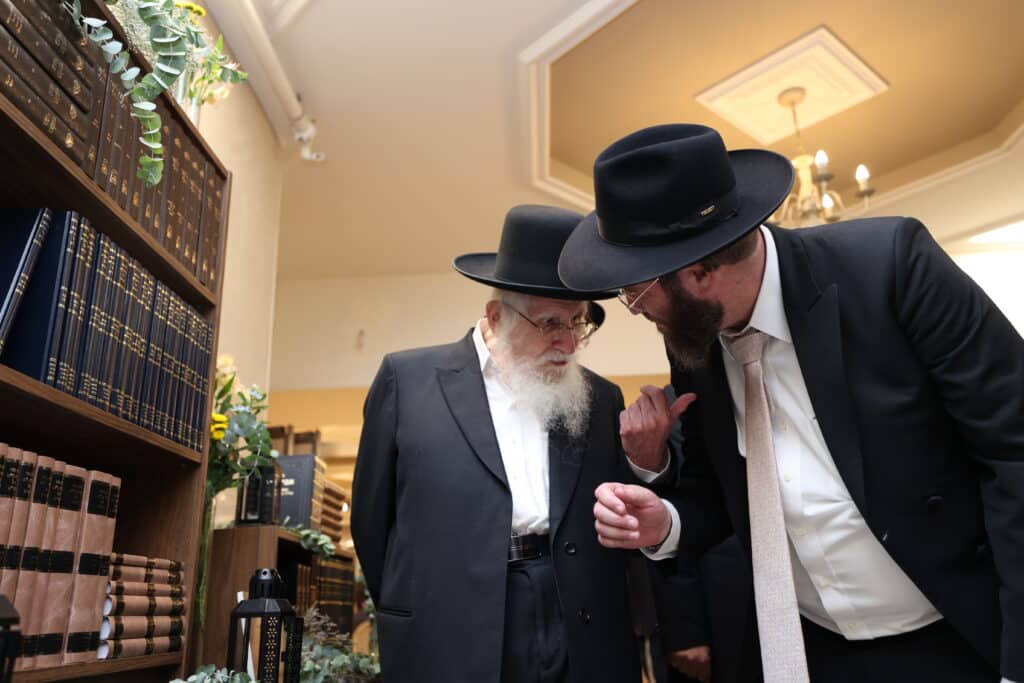 בנו של ראש הכוללים הגר"מ דינר חגג בר מצווה