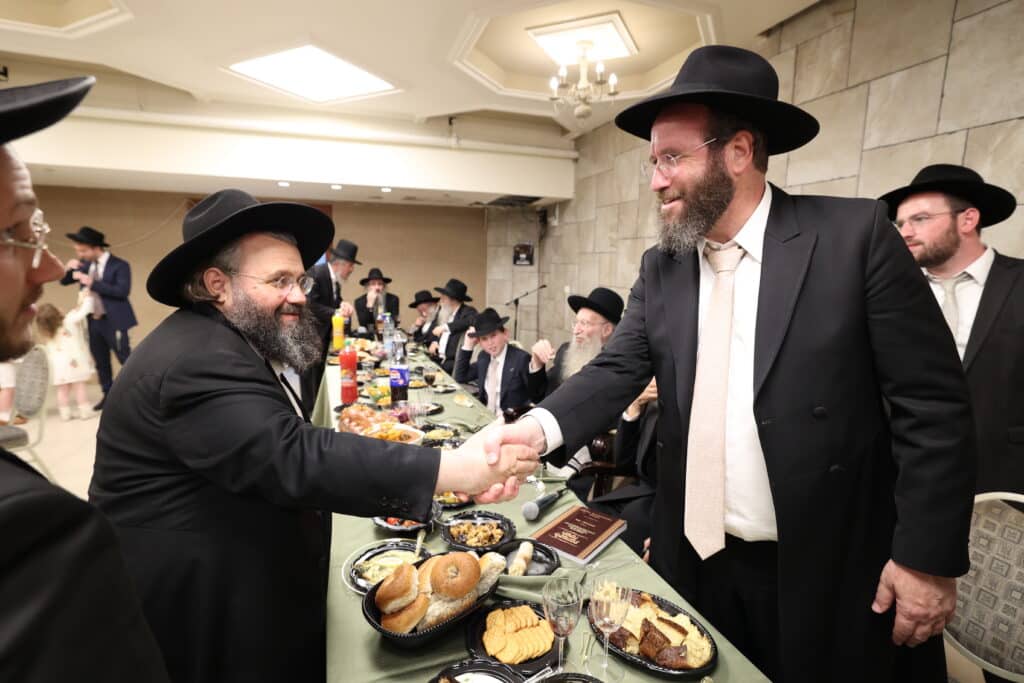 בנו של ראש הכוללים הגר"מ דינר חגג בר מצווה