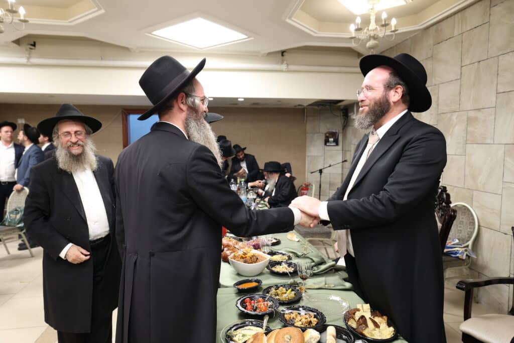 בנו של ראש הכוללים הגר"מ דינר חגג בר מצווה