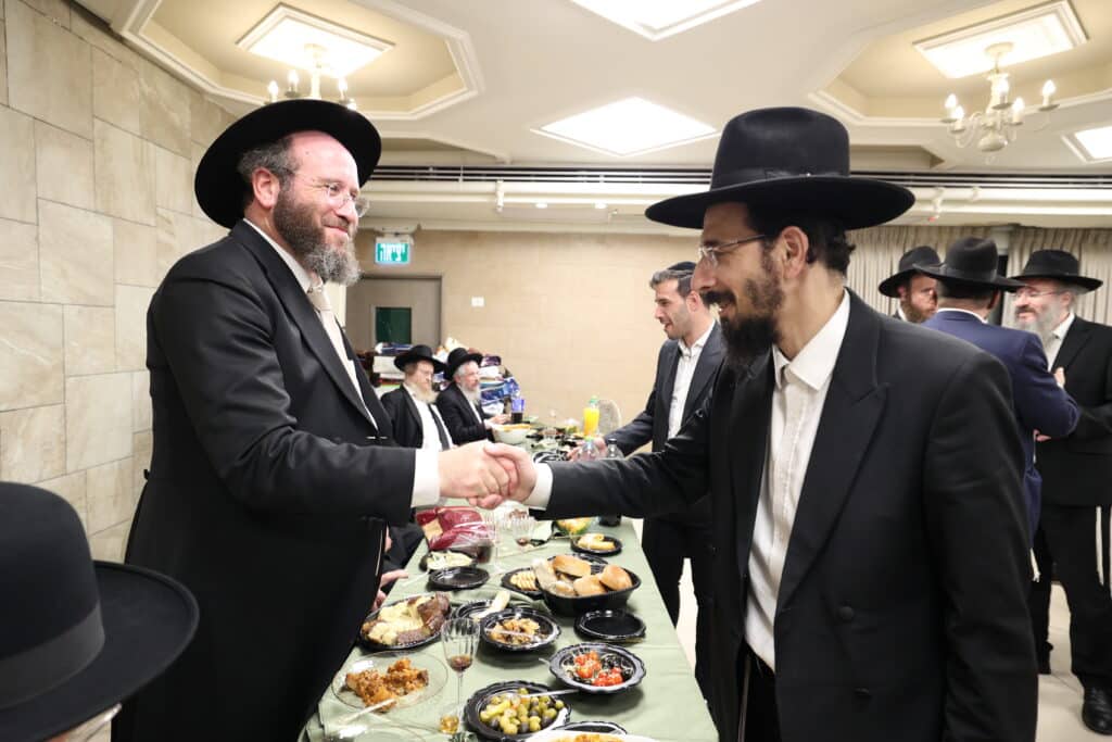 בנו של ראש הכוללים הגר"מ דינר חגג בר מצווה