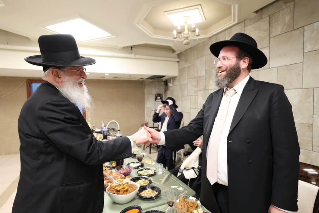 בנו של ראש הכוללים הגר"מ דינר חגג בר מצווה