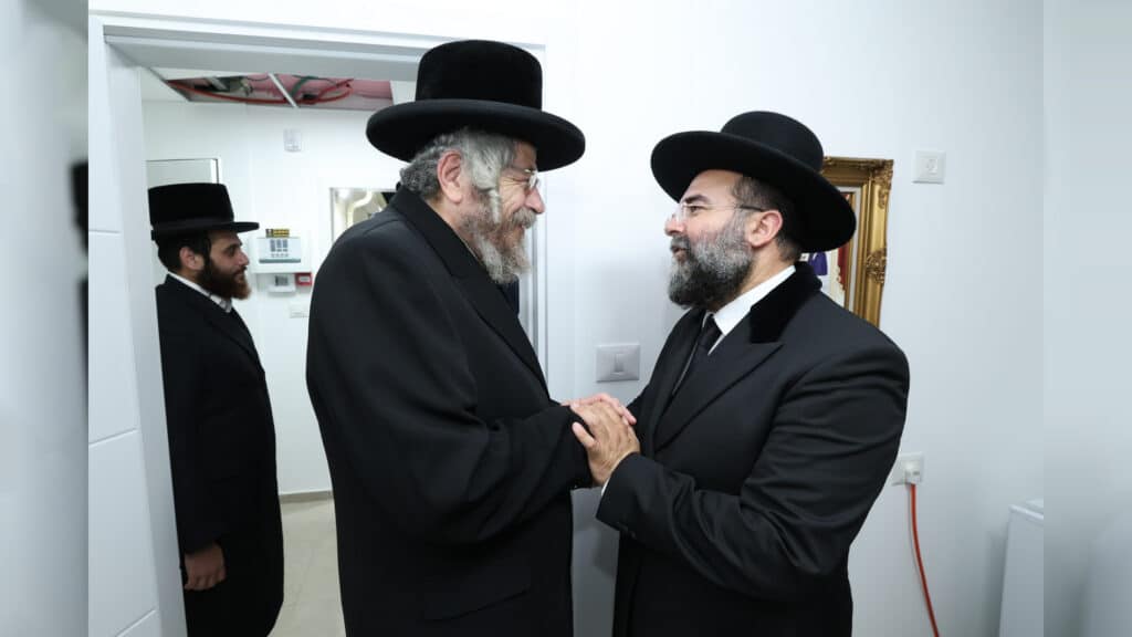 גלריה: בקריית גת חנכו את בית הכנסת עם הכנסת ספר תורה