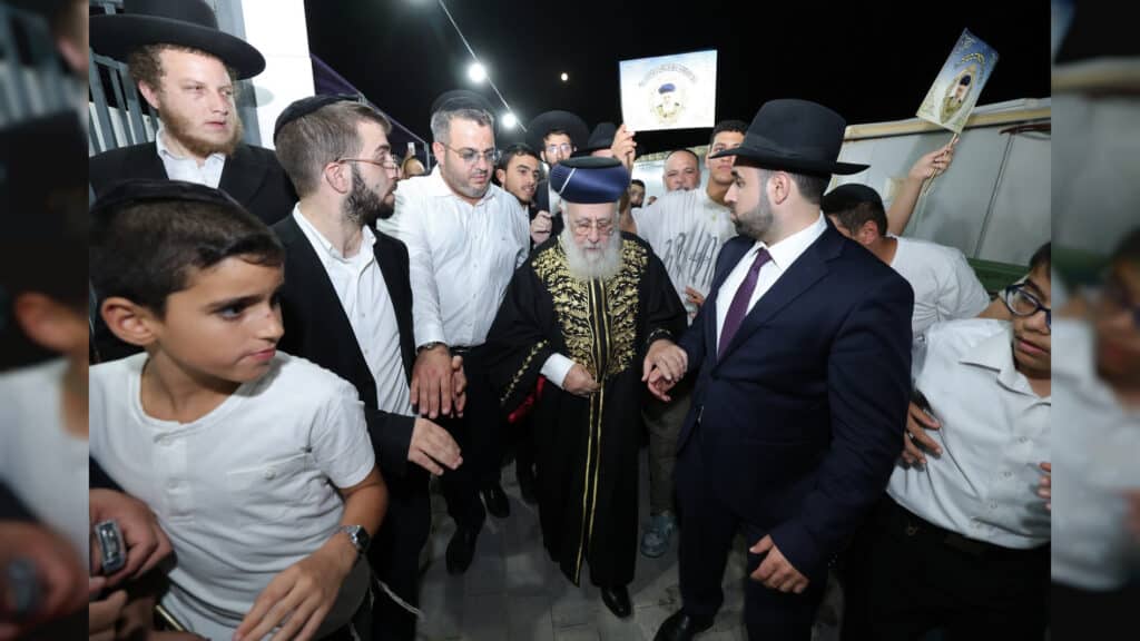 גלריה: בקריית גת חנכו את בית הכנסת עם הכנסת ספר תורה