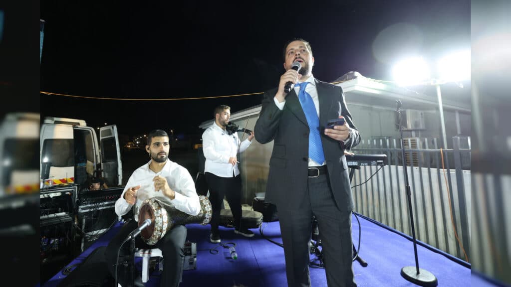 גלריה: בקריית גת חנכו את בית הכנסת עם הכנסת ספר תורה