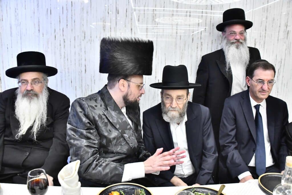 איש התקשורת אירס את בתו - כולם התייצבו לאחל מזל טוב