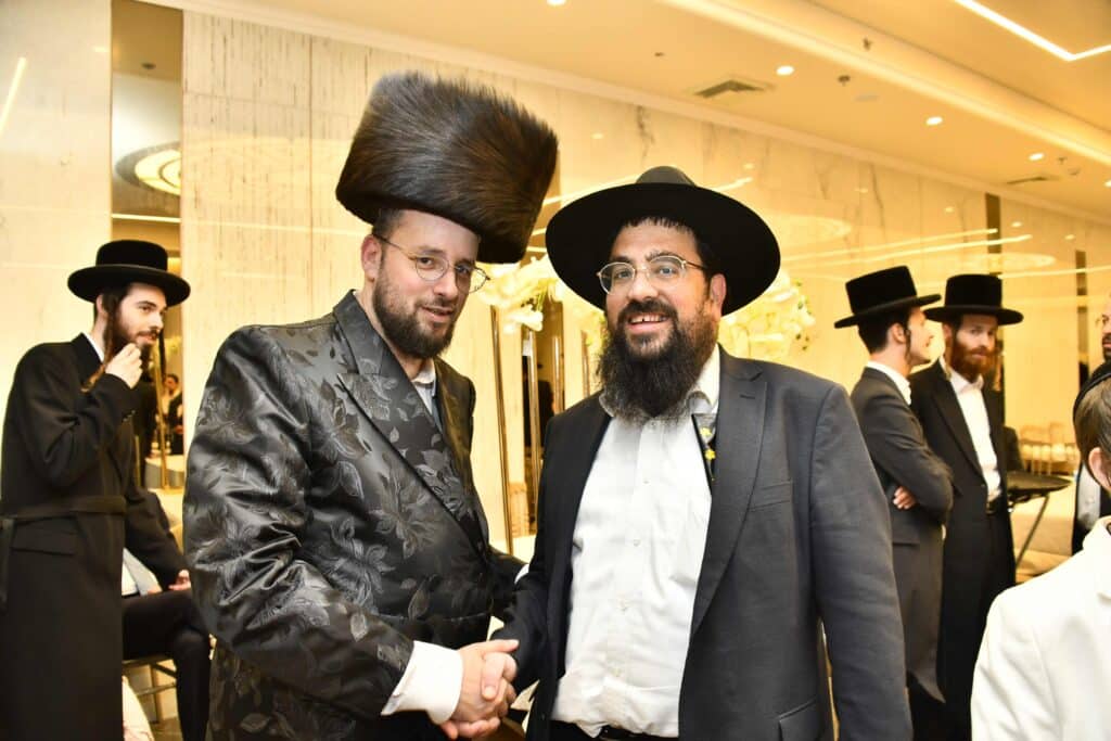 איש התקשורת אירס את בתו - כולם התייצבו לאחל מזל טוב