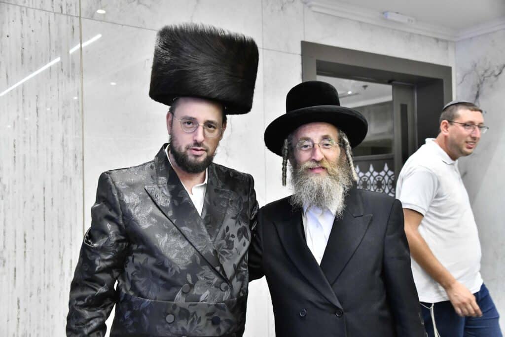 איש התקשורת אירס את בתו - כולם התייצבו לאחל מזל טוב