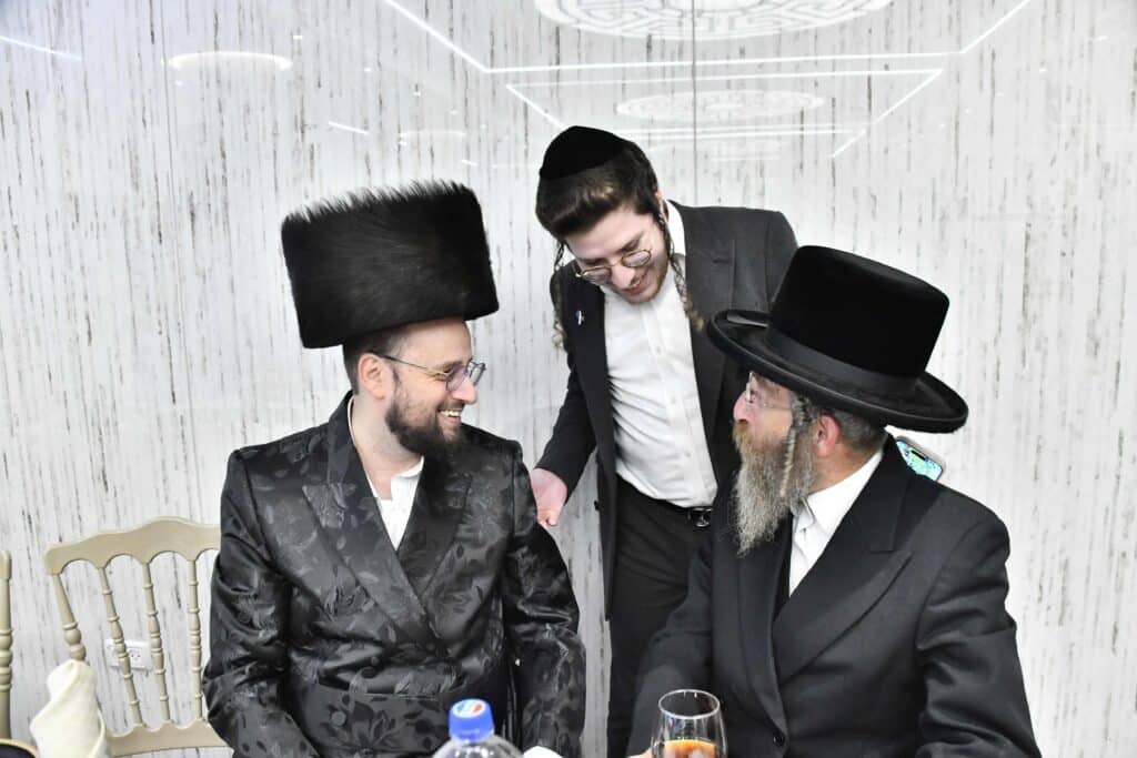 איש התקשורת אירס את בתו - כולם התייצבו לאחל מזל טוב