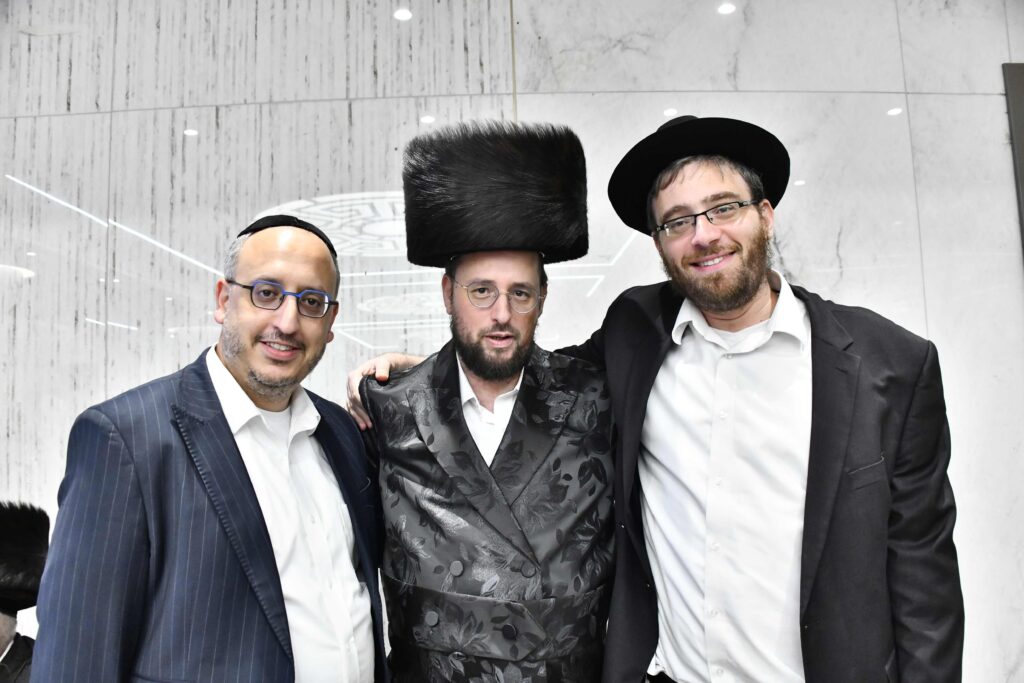 איש התקשורת אירס את בתו - כולם התייצבו לאחל מזל טוב