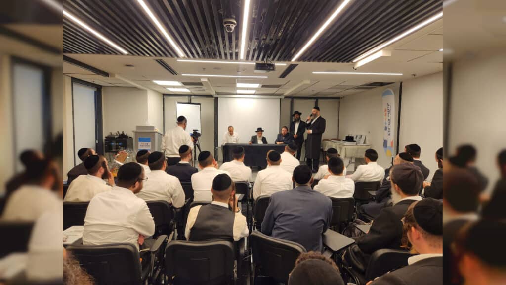 עשרות בוגרים סיימו בהצלחה את קורס הטיפול הרגשי המבוקש ב'מרכז ישיר'