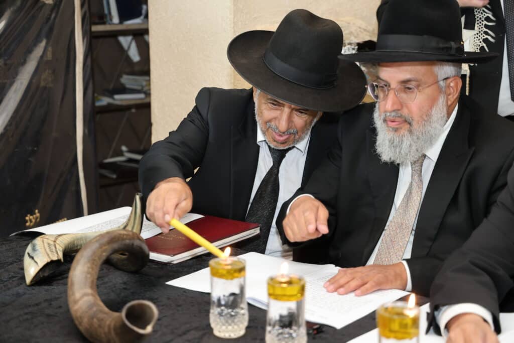 רבני תימן עלו למסע תפילה היסטורי בעמוקה, צפת וציון הרשב"י