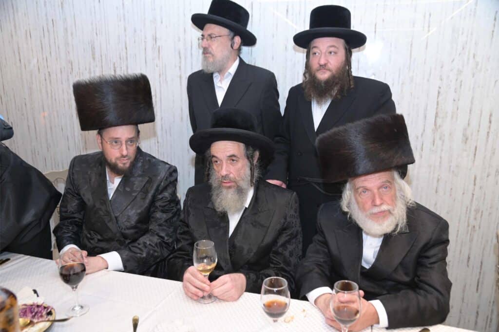 איש התקשורת אירס את בתו - כולם התייצבו לאחל מזל טוב