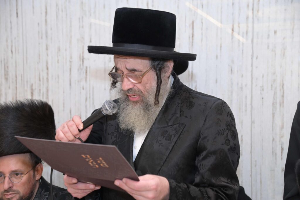 איש התקשורת אירס את בתו - כולם התייצבו לאחל מזל טוב