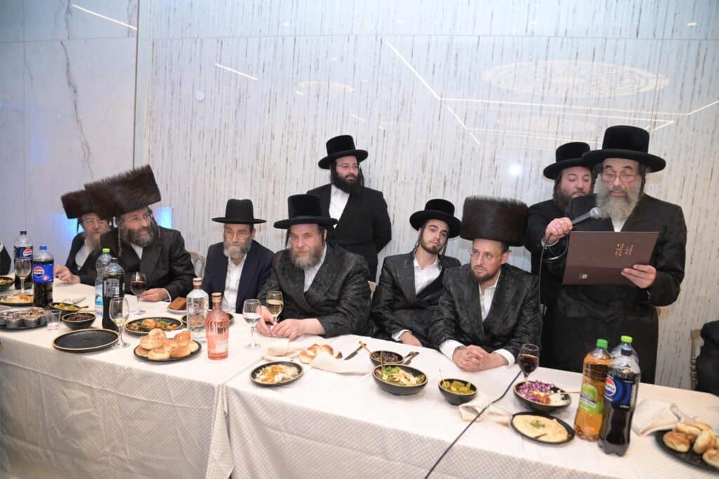 איש התקשורת אירס את בתו - כולם התייצבו לאחל מזל טוב