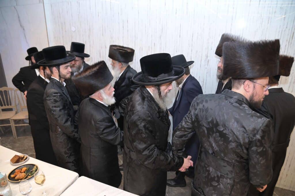 איש התקשורת אירס את בתו - כולם התייצבו לאחל מזל טוב