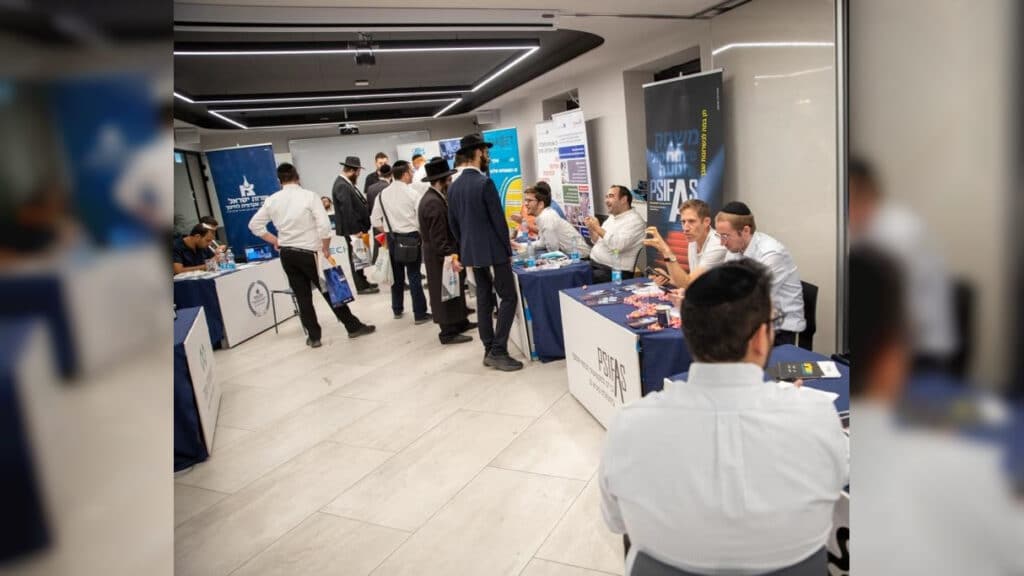 מאות מסלולי לימוד ומעסיקים ביריד ההכשרות האזורי הגדול